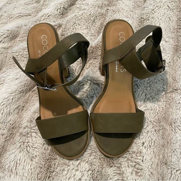 Coconuts by Matisse Talbert Oliver Green Leather Strap Heeled Sandals - Picture 5 of 7